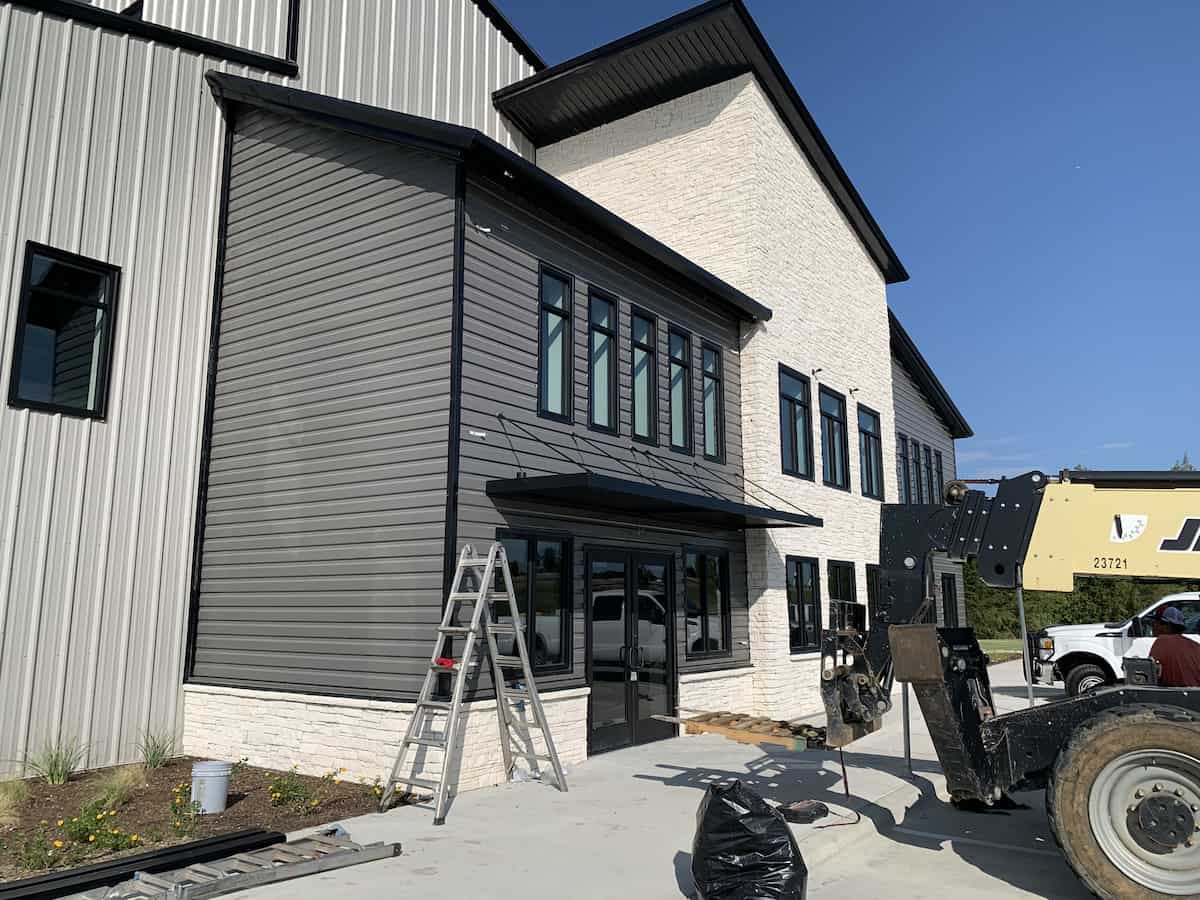 Commercial Siding Repair Companies Near Me: How to Compare Service Providers