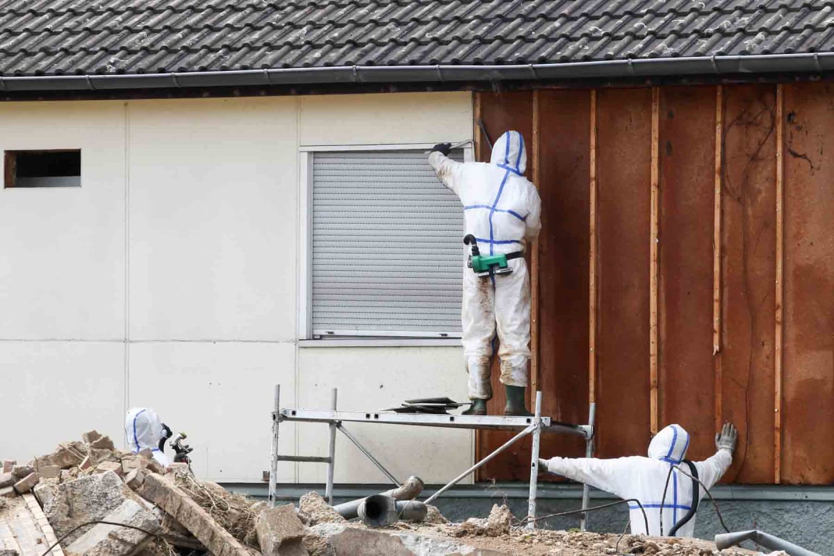 How Much Does Asbestos Siding Removal Cost? [2026]
